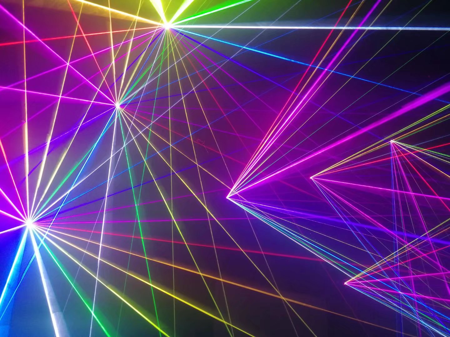 �ر꼤��Ƶ��ص�����Щ��