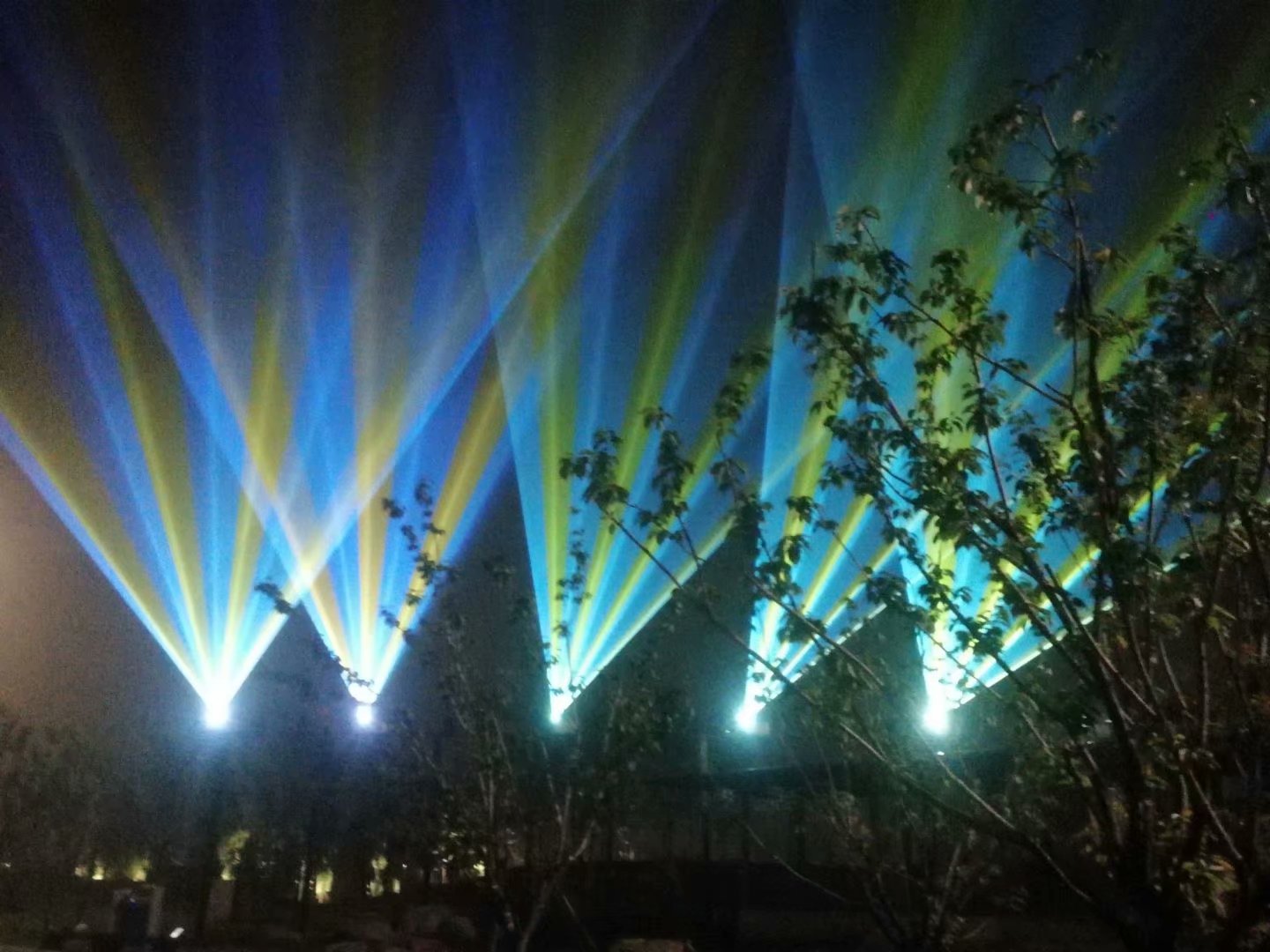 �ֶ��������̼�����