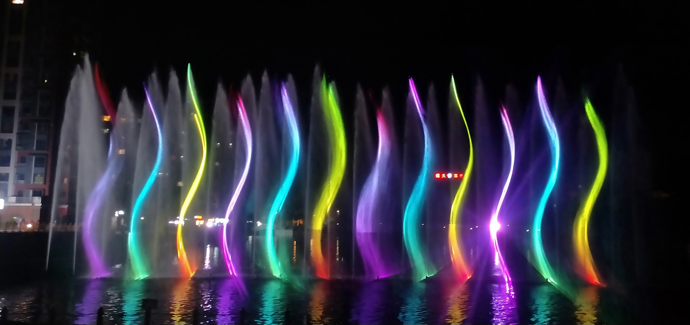 �Ĵ�Ӫɽ��Ȫ����